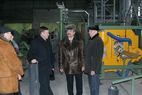 Мэр города Ангарска Михайлов посетил строящийся цех иркутского трубного завода
